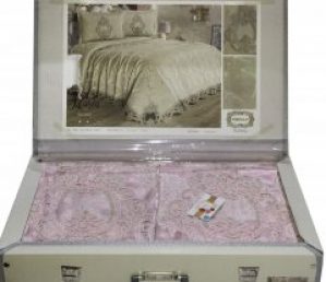 Покрывало Kubra Clas Полиэстер Marie 240х260 см + наволочки 50х70 2 шт Розовое (ts-01332)