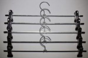 Вішалка металічна з прищіпками 30 см 5шт