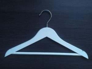 Вішалка деревяна підросткова біла 38 см