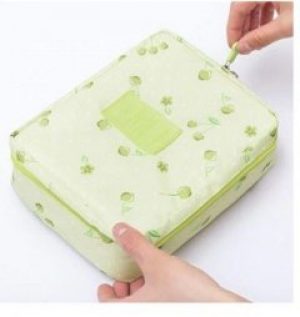 Дорожный органайзер для косметики и средств личной гигиены