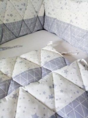 Бортики (защита) в детскую кроватку сатин RoomBoom из 4-ех частей (360см х 35см) звездочки/ ромбики