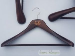 Вешалка Mainetti Group Kazara 2А 45 см коричневая деревянная