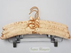 Набор 3 шт мягкие плечики Hangerworld 38 см бежевые сатиновые с прищепками для брюк и юбок