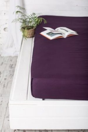 Простынь на резинке Novita Dark Plum 180х200 см (180*200 рис.00-0221 Dark Plum)