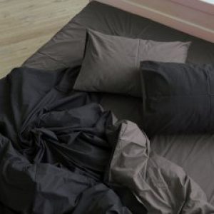 Однотонное светло серое с черным постельное белье MDreams 2-спальный 200х220