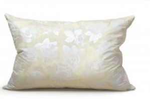 Подушка Уютная Жизнь Тик наполнитель 100% гусиный пух с кантом 40х60 см