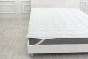 Наматрасник MirSon Eco Light №1712 EcoSilk Air-line на резинке по углам White 60x120 см (2200002887625)