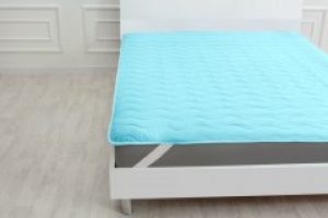 Наматрасник MirSon Eco Light №1713 EcoSilk Air-line на резинке по углам Blue 60x120 см (2200002887632)