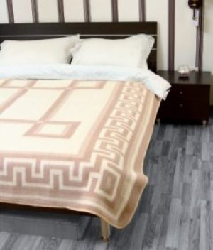 Шерстяное одеяло жаккардовое Vladi 200х220 евро бел-беж Греция