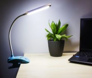 Лампа настольная аккумуляторная Luxury YJ-5868-1 11 SMD на прищепке (3871lmn/yop)