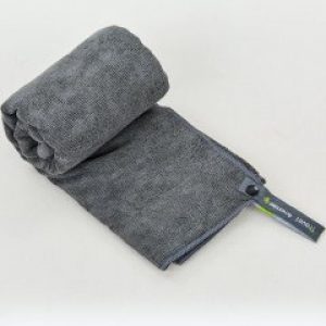 Полотенце из микрофибры для спорта и путешествий TRAVEL TOWEL T-SQT 60 см x 120 см серое